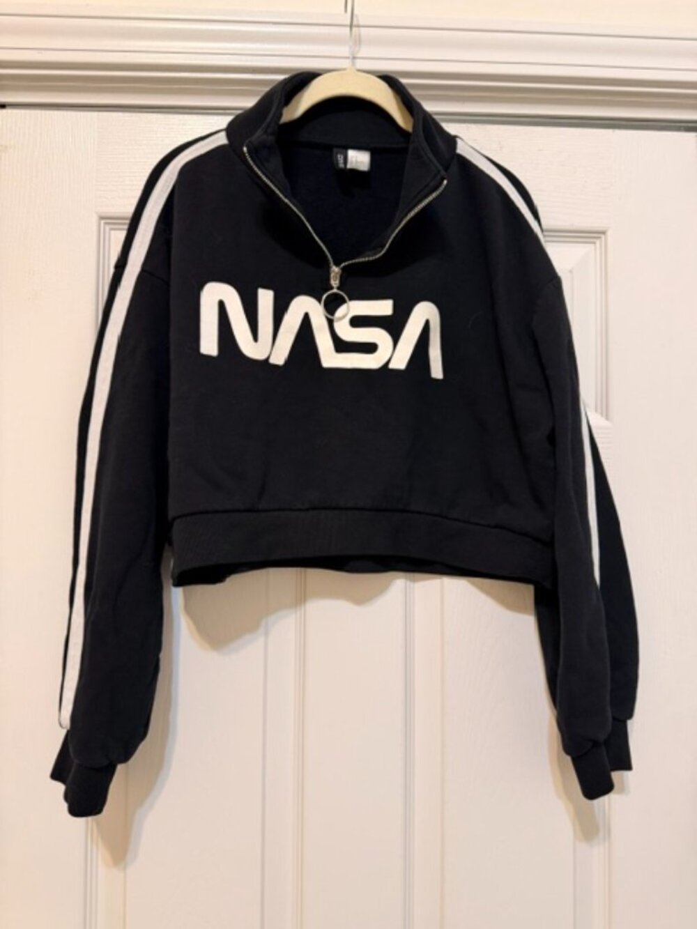 women cropped half zip sweatshirt black med